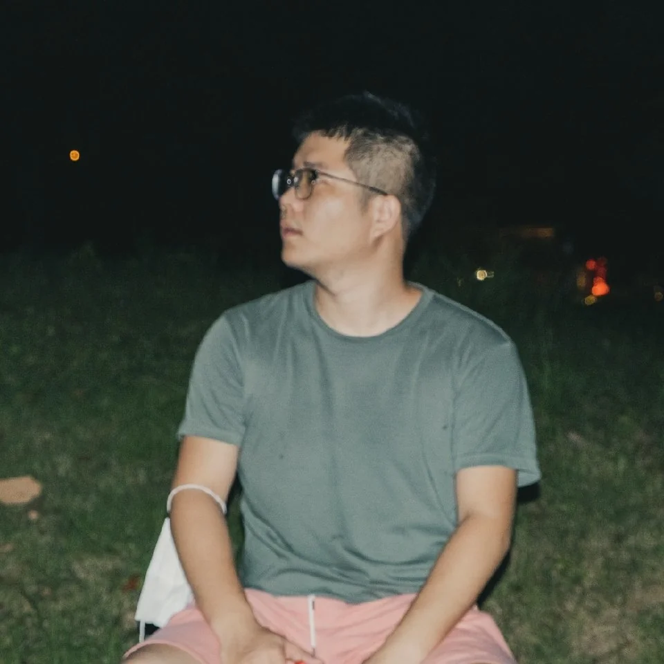 周斌